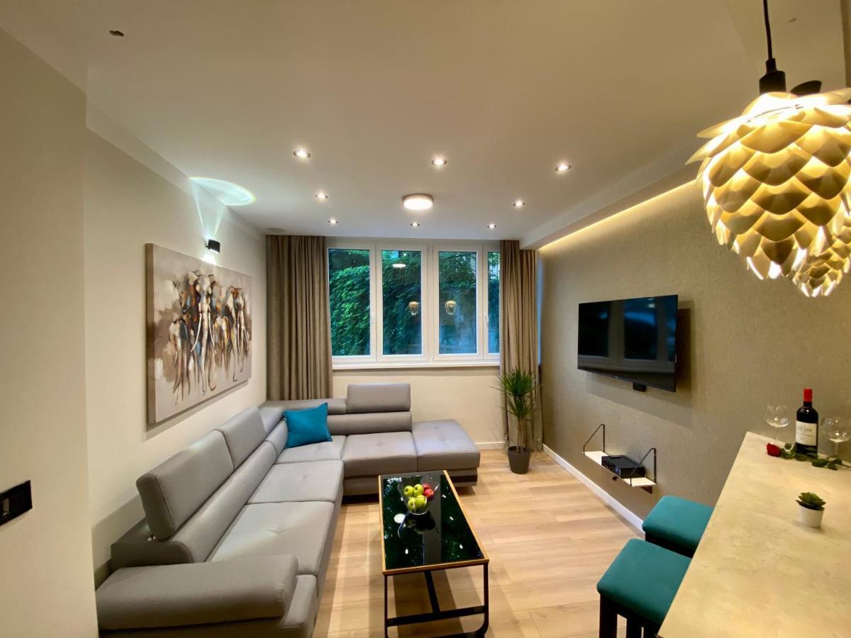 Ivart, City Center, Lux 2Br Apartment, 2 Queen Size Beds Beograd Eksteriør bilde
